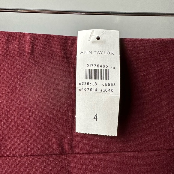 Skirt - Picture 2 of 2